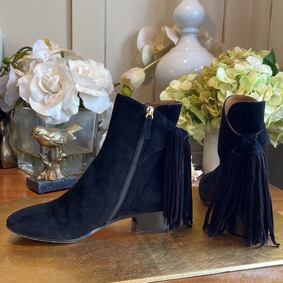 Chloe Montecchio Camoscio Black Tasseled Booties | RARE! - Picture 4 of 15